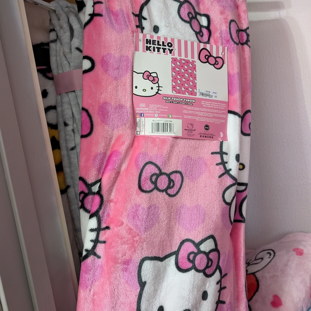 Hello Kitty Pink Kids Pajamas